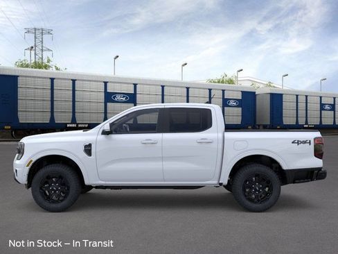 New 2025 Ford Ranger Lariat w/ Black Appearance Package AWD/4WD image 3