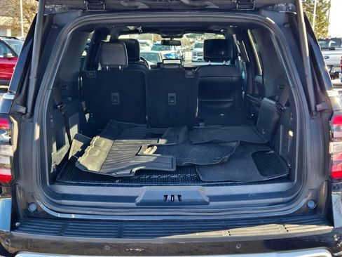 Used 2023 Ford Expedition Platinum image 12