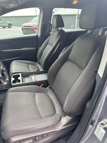 Used 2019 Honda Odyssey EX image 6