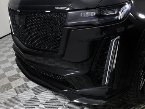 Used 2024 Cadillac Escalade ESV V w/ LPO, Floor Liner Package image 53