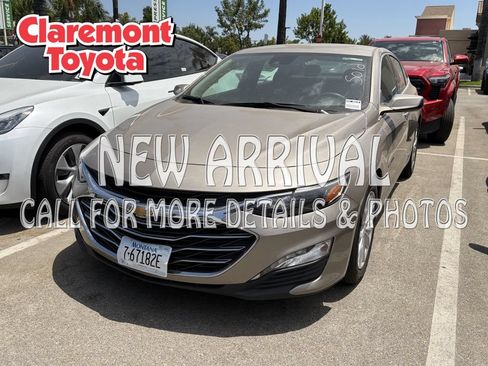 Used 2024 Chevrolet Malibu LT FWD image 1