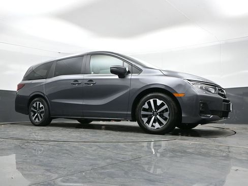 Used 2025 Honda Odyssey EX-L image 36