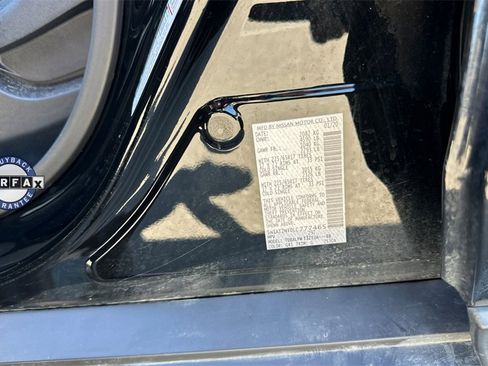 Used 2020 Nissan Rogue S image 40