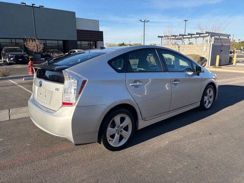 Used 2011 Toyota Prius Four image 4