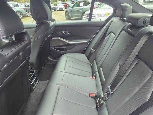 Used 2025 BMW 330i xDrive Sedan w/ M Sport Package image 16