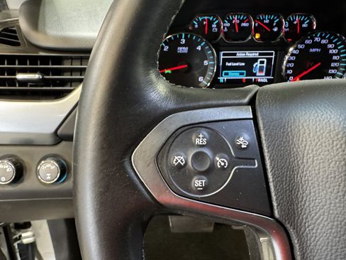 Used 2018 Chevrolet Tahoe LT AWD/4WD image 18