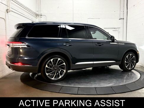 Used 2023 Lincoln Aviator Reserve w/ Equipment Group 201A AWD/4WD image 7