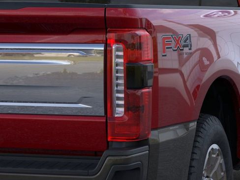 New 2025 Ford F250 King Ranch w/ FX4 Off-Road Package image 21