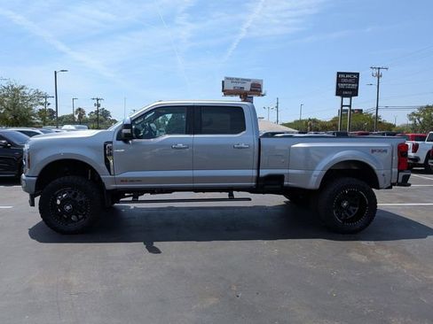 Used 2024 Ford F350 Platinum AWD/4WD image 7