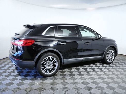 Used 2017 Lincoln MKX Reserve w/ Lincoln MKX Climate Package AWD/4WD image 8