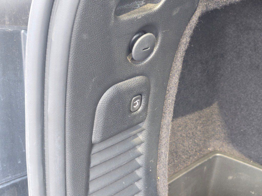 Used 2025 Dodge Durango GT AWD/4WD image 16