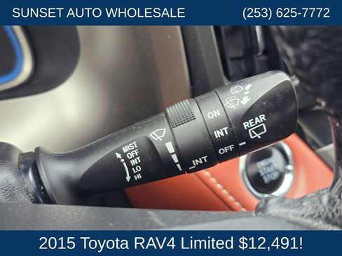 Used 2015 Toyota RAV4 Limited w/ Technology Package image 34