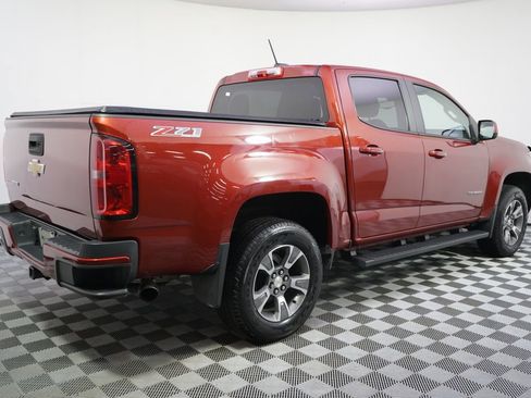 Used 2015 Chevrolet Colorado Z71 AWD/4WD image 7