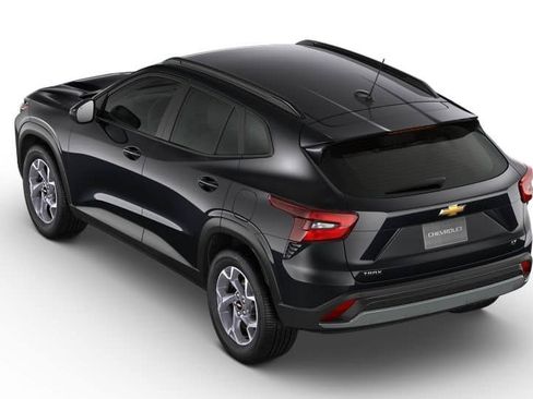 New 2026 Chevrolet Trax LT w/ Driver Confidence Package FWD image 52