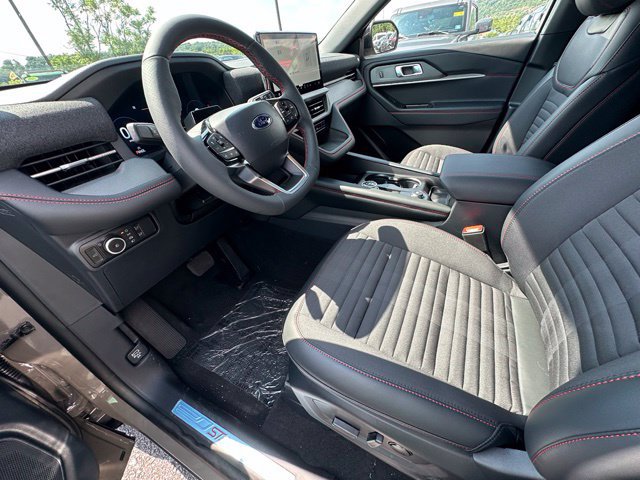 New 2026 Ford Explorer ST-Line AWD/4WD image 17