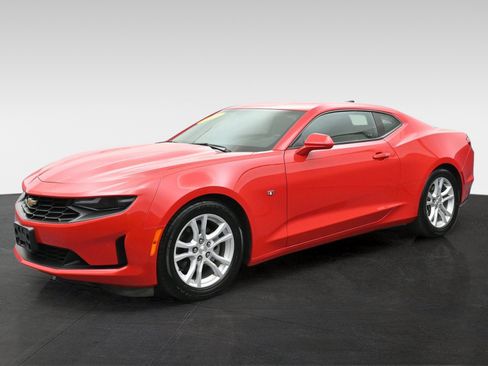 Used 2021 Chevrolet Camaro LS RWD image 8