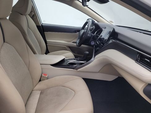 Used 2024 Toyota Camry LE FWD image 21