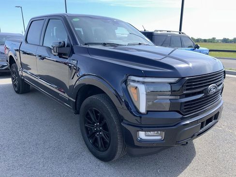 Used 2025 Ford F150 Platinum w/ Equipment Group 702A High AWD/4WD image 3
