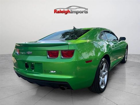 Used 2010 Chevrolet Camaro LT RWD image 7