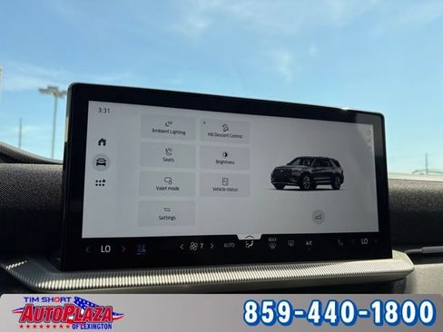 Used 2025 Ford Explorer Platinum w/ Ultimate Package AWD/4WD image 19