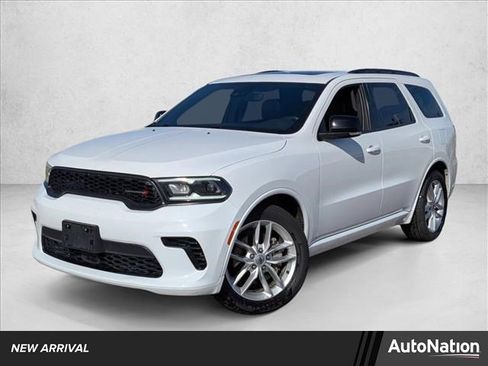Used 2024 Dodge Durango GT image 1