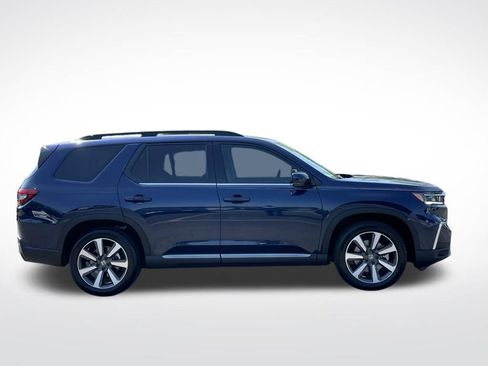 Certified 2025 Honda Pilot Touring image 7