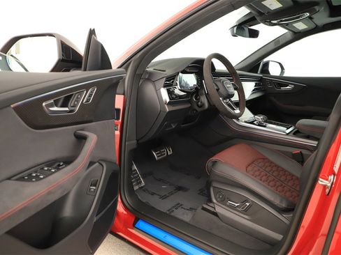 New 2026 Audi RS Q8 performance image 14