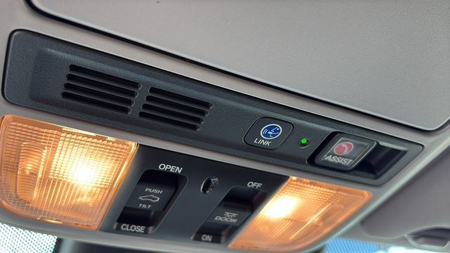 Used 2018 Honda Odyssey Touring image 22