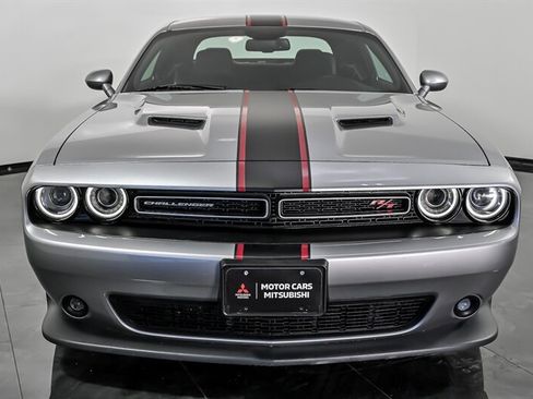 Used 2016 Dodge Challenger R/T Scat Pack RWD image 4