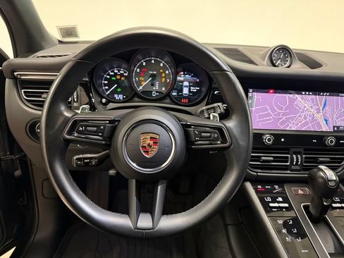 Certified 2023 Porsche Macan S AWD/4WD image 16