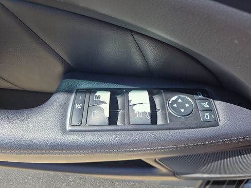 Used 2016 Mercedes-Benz CLS 400 image 27