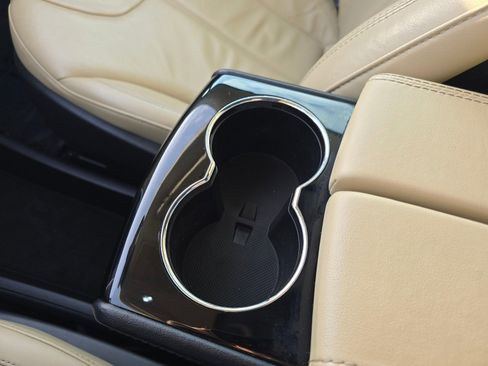 Used 2013 Tesla Model S image 33