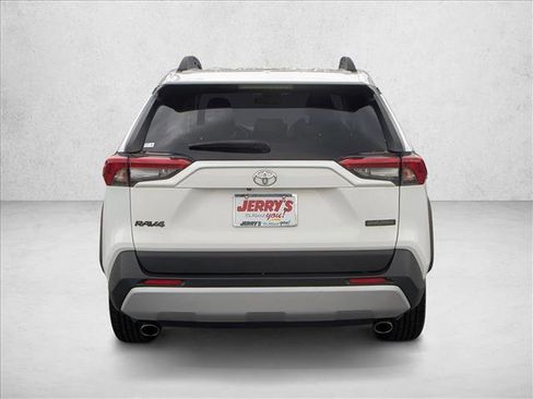 Used 2023 Toyota RAV4 Adventure image 6