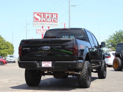 Used 2017 Ford F150 Lariat AWD/4WD image 4