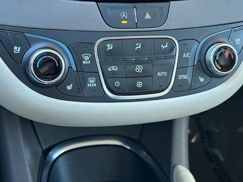 Certified 2024 Chevrolet Malibu LT image 21