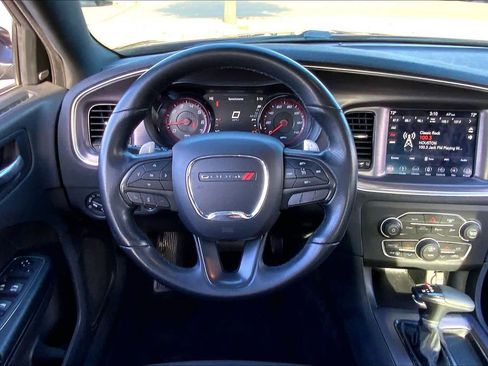 Used 2018 Dodge Charger GT w/ Navigation & Travel Group image 5