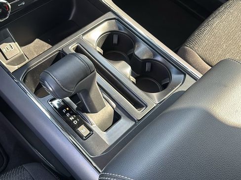 Used 2025 Ford F150 XLT w/ Equipment Group 301A Standard image 21