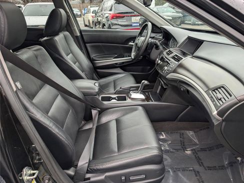 Used 2014 Honda Crosstour EX-L image 12