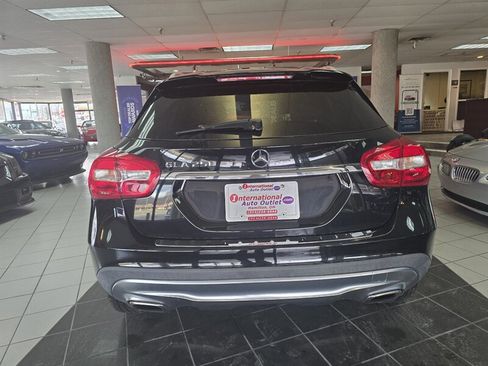 Used 2016 Mercedes-Benz GLA 250 image 5