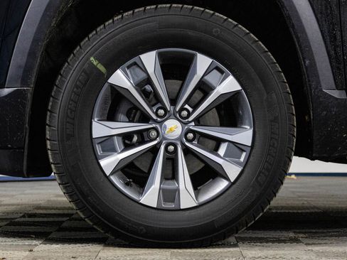 Certified 2026 Chevrolet Equinox LT image 42