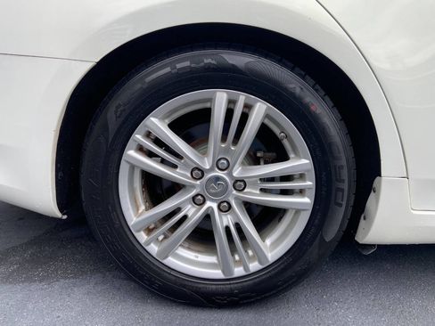 Used 2013 INFINITI G37 Journey w/ Premium Pkg image 26