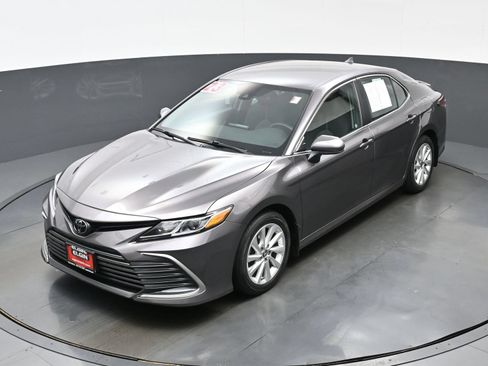Used 2023 Toyota Camry LE w/ Protection Package (Q2) (TMS) FWD image 36