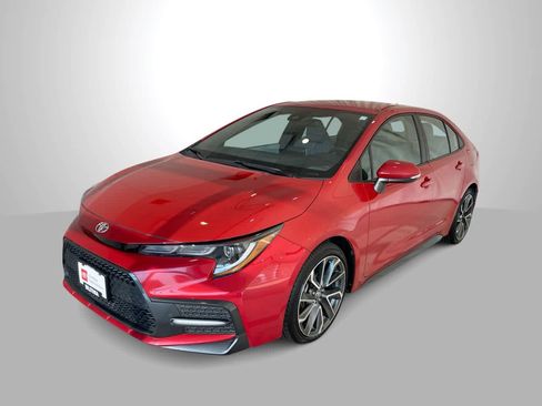 Used 2021 Toyota Corolla SE FWD image 1