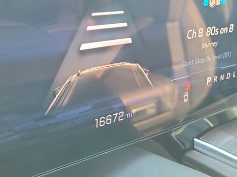 Certified 2025 Chevrolet Tahoe Premier image 33