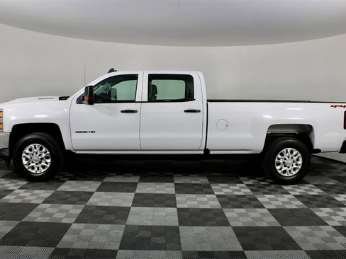 Used 2018 Chevrolet Silverado 3500 W/T w/ WT Fleet Convenience Package image 4