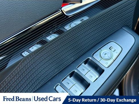 Used 2024 Hyundai Palisade Calligraphy image 19