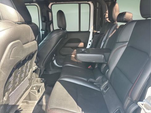 Used 2021 Jeep Gladiator Rubicon AWD/4WD image 27