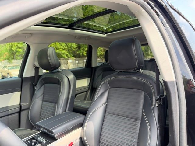 Used 2024 Lincoln Nautilus Reserve w/ Equipment Group 202A AWD/4WD image 36