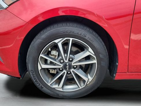 Used 2023 Kia Forte LXS FWD image 25