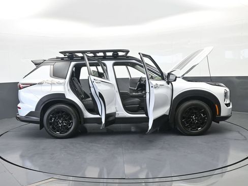 New 2026 Mitsubishi Outlander Trail Edition image 81